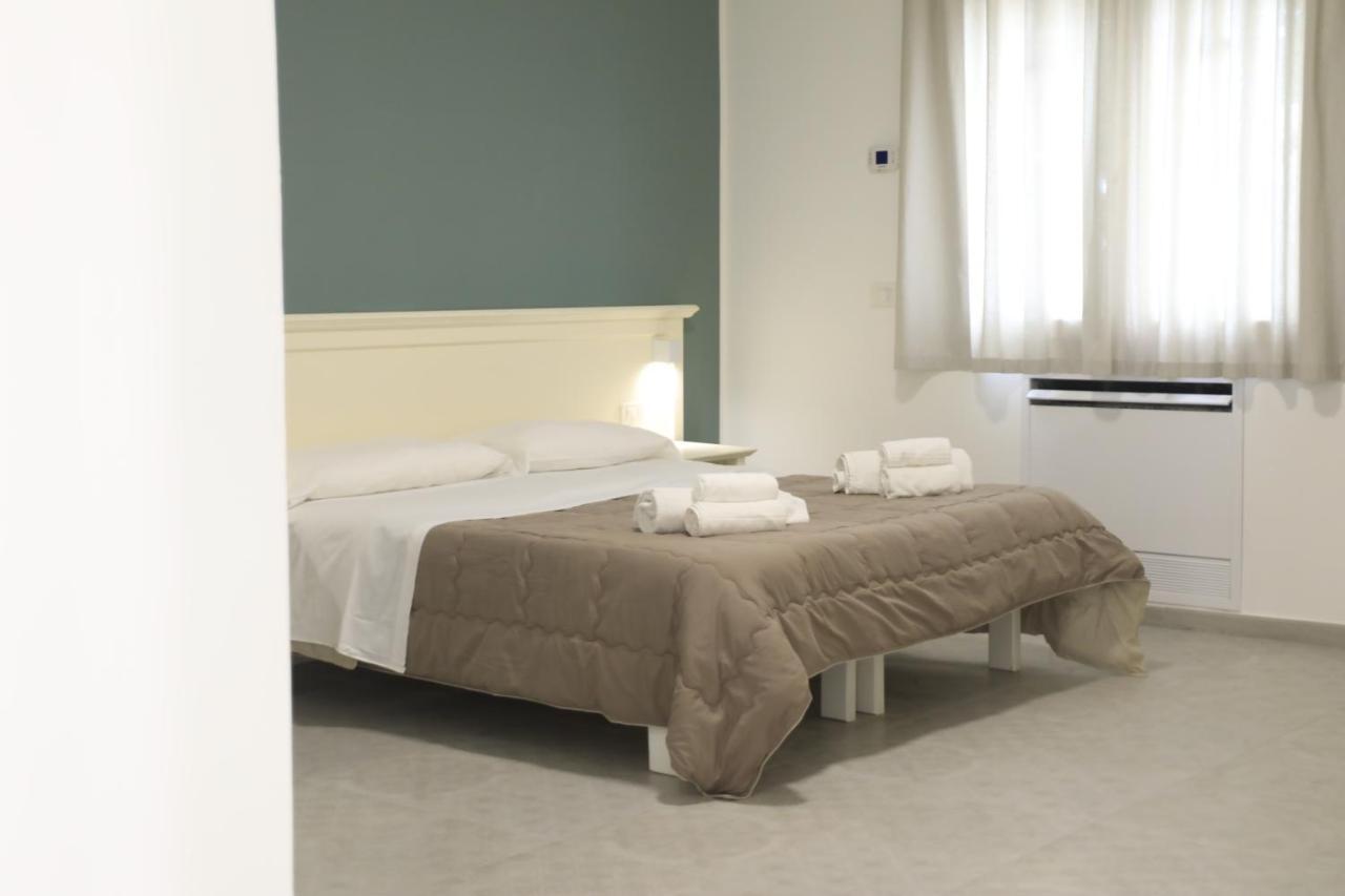 New- B&B Allison Тропея Экстерьер фото
