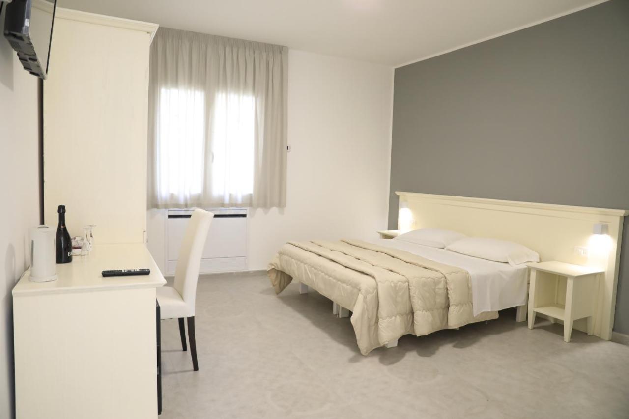 New- B&B Allison Тропея Экстерьер фото
